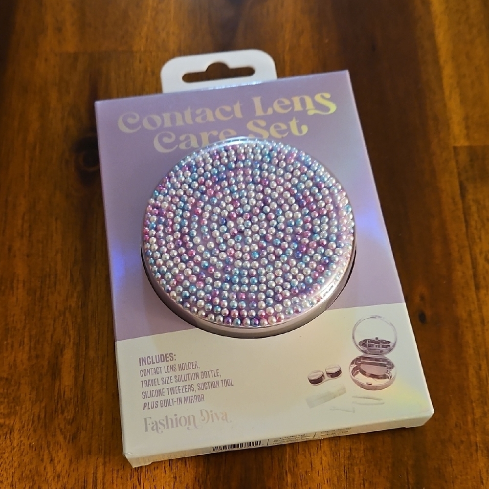 3 For $10 Compact  Holder Travel Set .  New